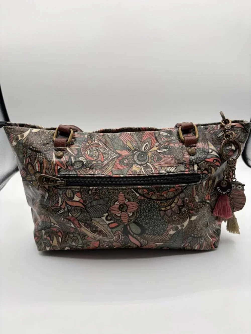Sakroots Artist Circle shoulder bag in the 